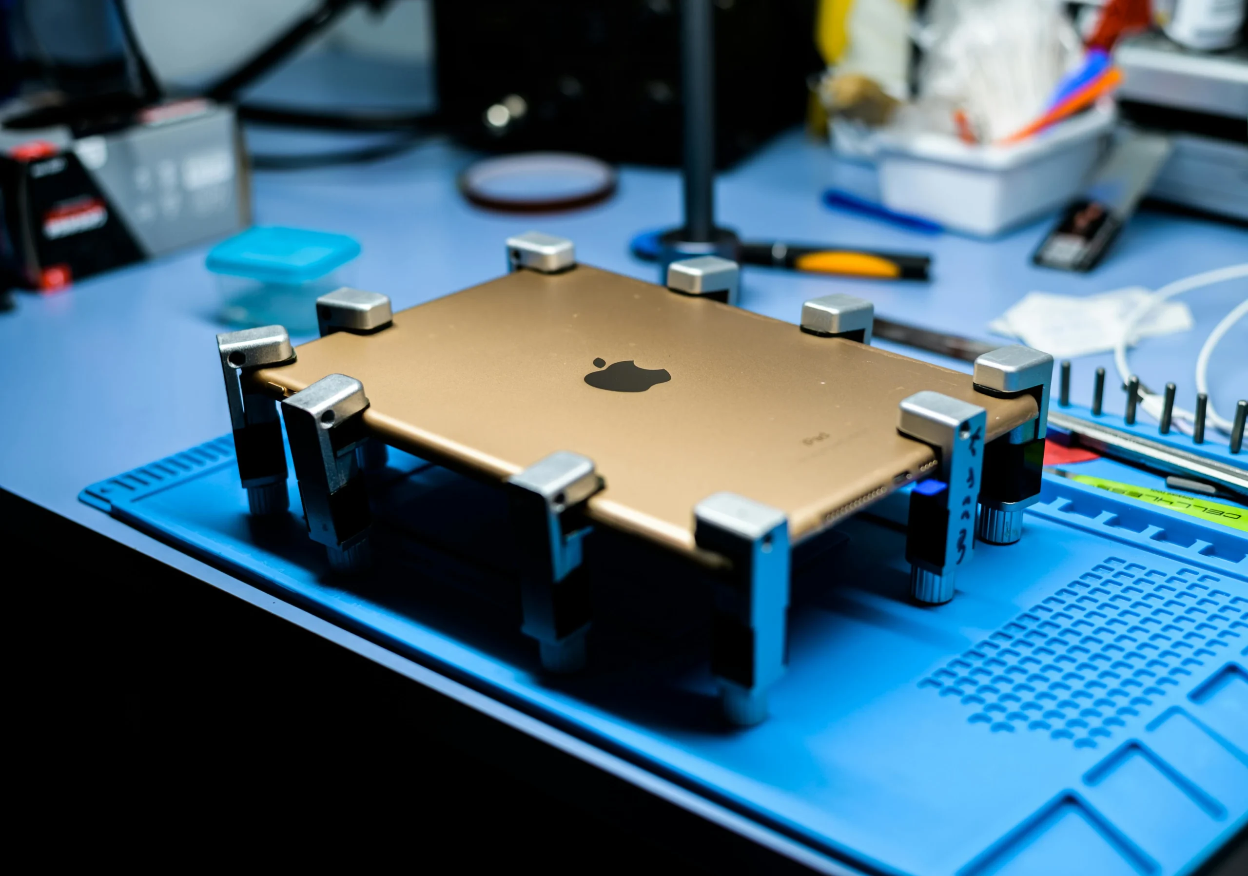 ipad repair service in dubai
