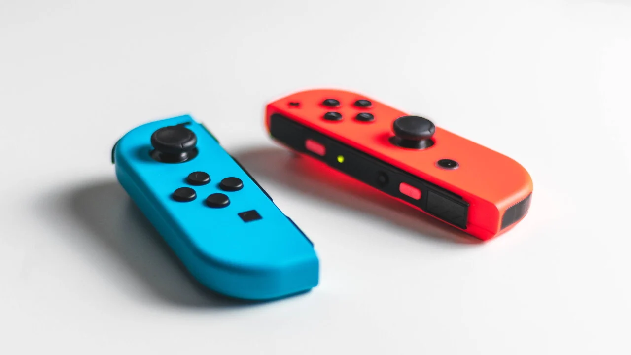 nintendo switch repair service in dubai