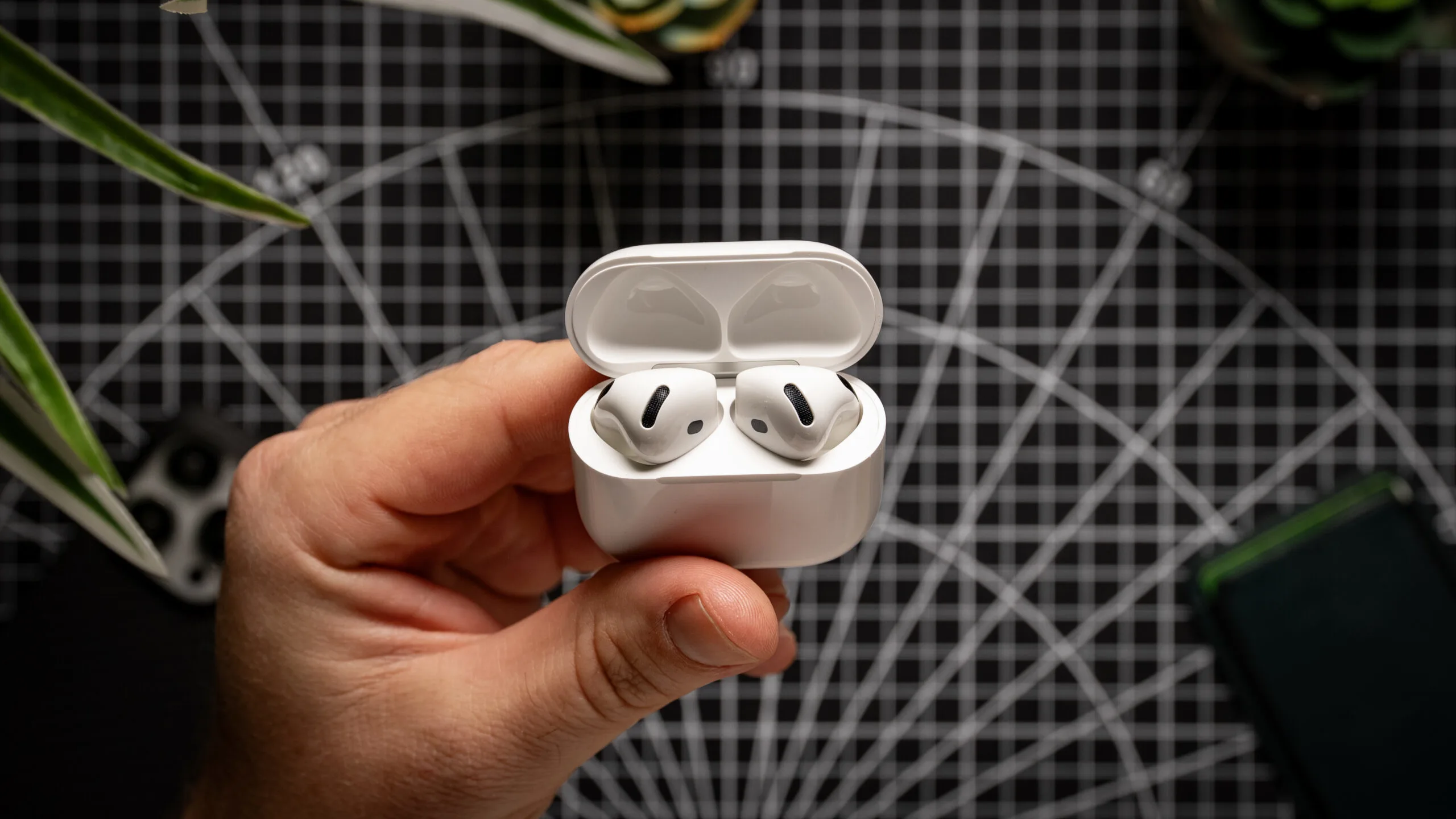 Best Ways to Fix AirPods Problems – Easy Solutions That Work
